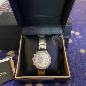 Akribos XXIV Grandiose Gold Tone Bling Ladies Watch AK440YG